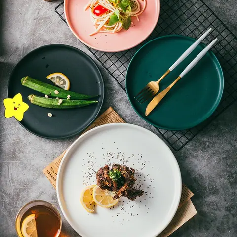 Assiette japonaise en grès mat Ambre, 18,5 et 25 cm