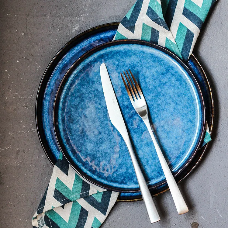 Assiette japonaise en porcelaine émaillée bleue Hiroshima, vue 2
