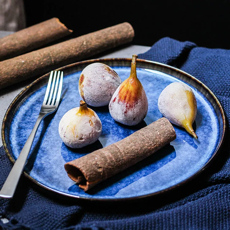 Assiette japonaise en porcelaine émaillée bleue Hiroshima, vue 3