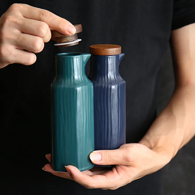 Bouteille japonaise en céramique émaillée Céruléen