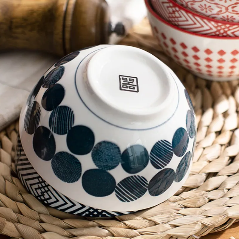 Coffret de 5 bols à riz japonais en céramique Opale, vue 4