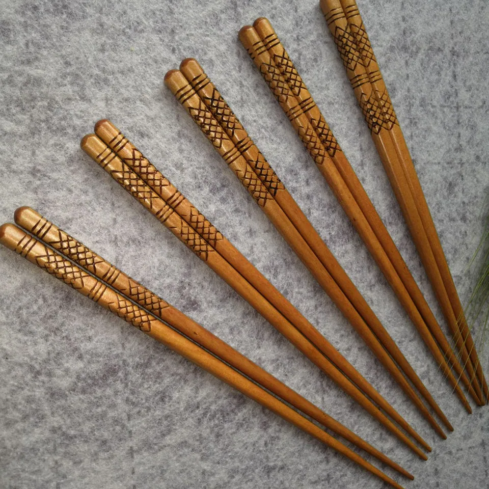 Coffret de baguettes japonaises en bois laqué Treillis, vue 2