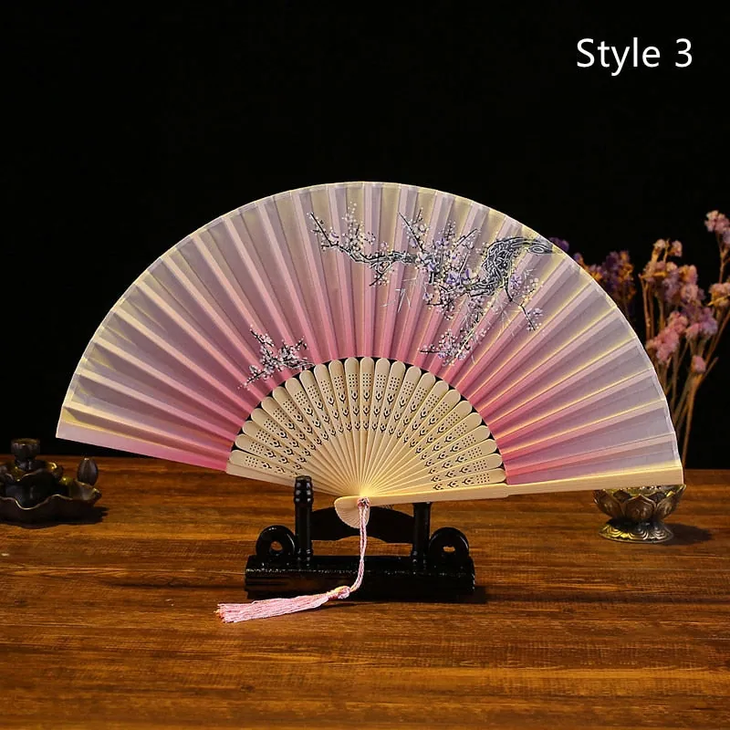 Éventail japonais pliant en bambou et satin Lavande, vue 3