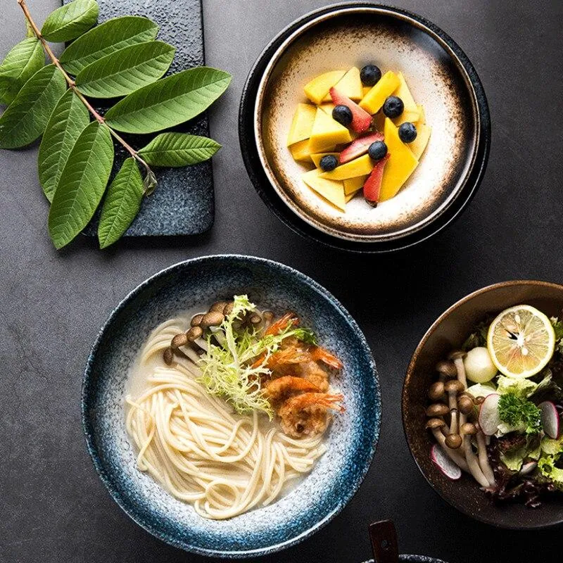 Grand bol à ramen japonais en grès Ultramarin, vue 2