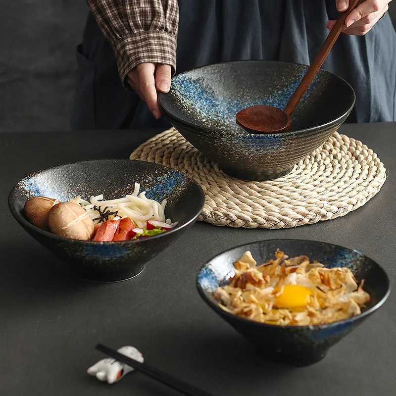 Bol à ramen japonais en grès noir et blanc Karatsu