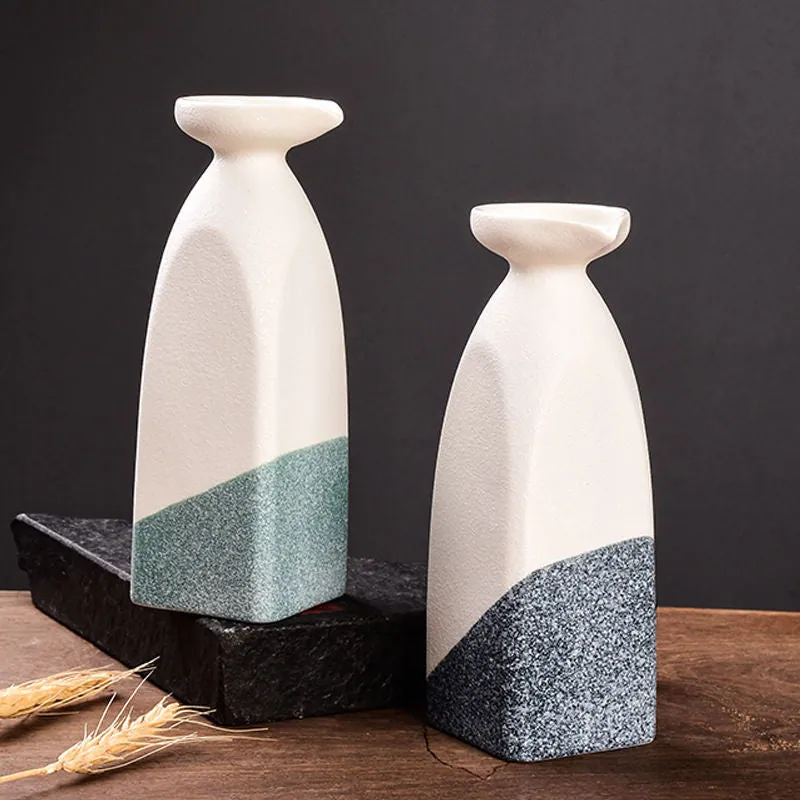 Set à saké japonais en grès Nadir : carafe et tasses, vue 4