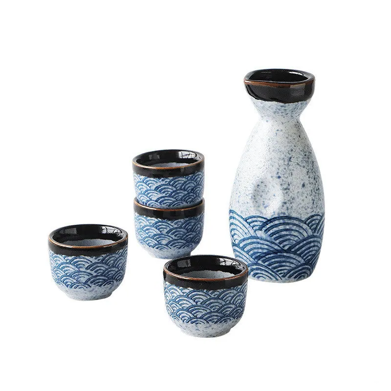 Set à saké japonais en céramique Zénith : carafe tokkuri et tasses, vue 5