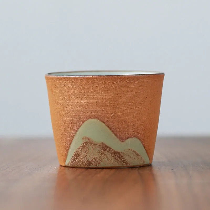 Tasse japonaise en grès texturé, motif montagne Bizen, vue 4