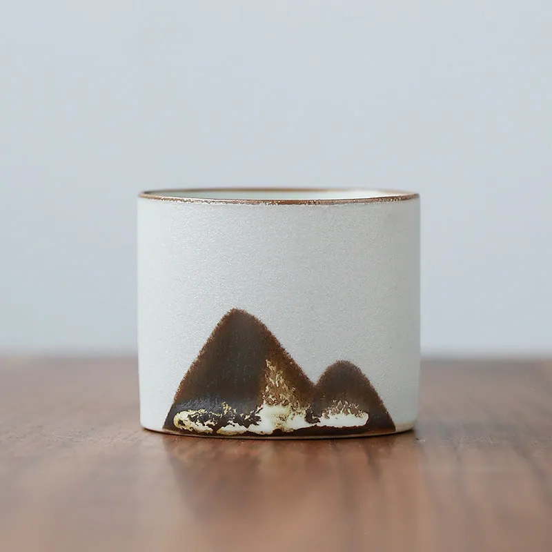 Tasse japonaise en grès texturé, motif montagne Bizen, vue 5