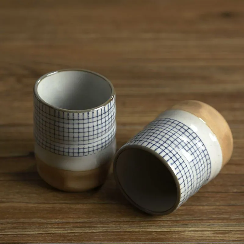 Tasse japonaise en céramique à motif quadrillé Sépia