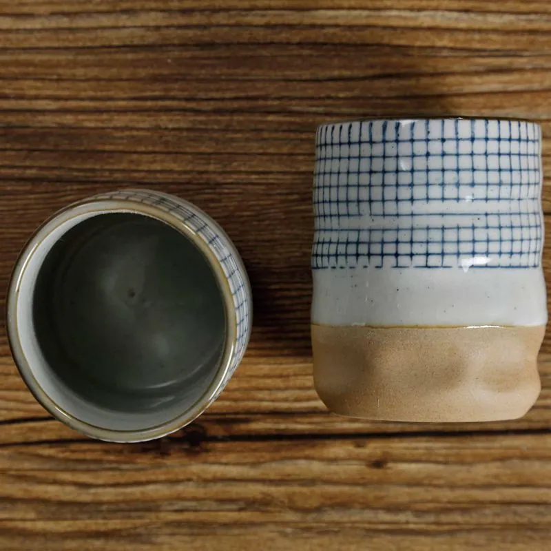 Tasse japonaise en céramique à motif quadrillé Sépia, vue 3
