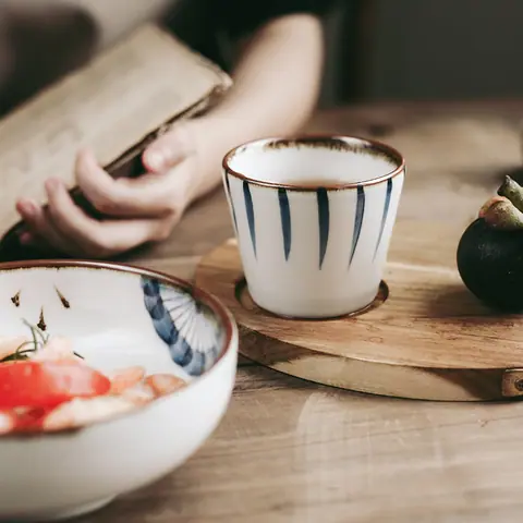 Tasse japonaise en céramique à motifs Laiton