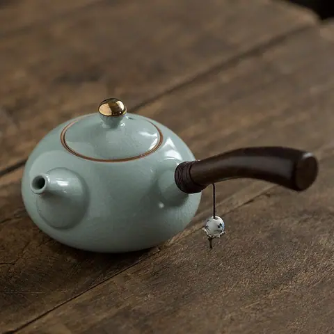 Théière japonaise en céramique à manche latéral Sérail