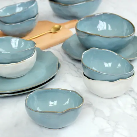 Gamme Source en grès émaillé : bol 16 cm, assiette, bol à riz