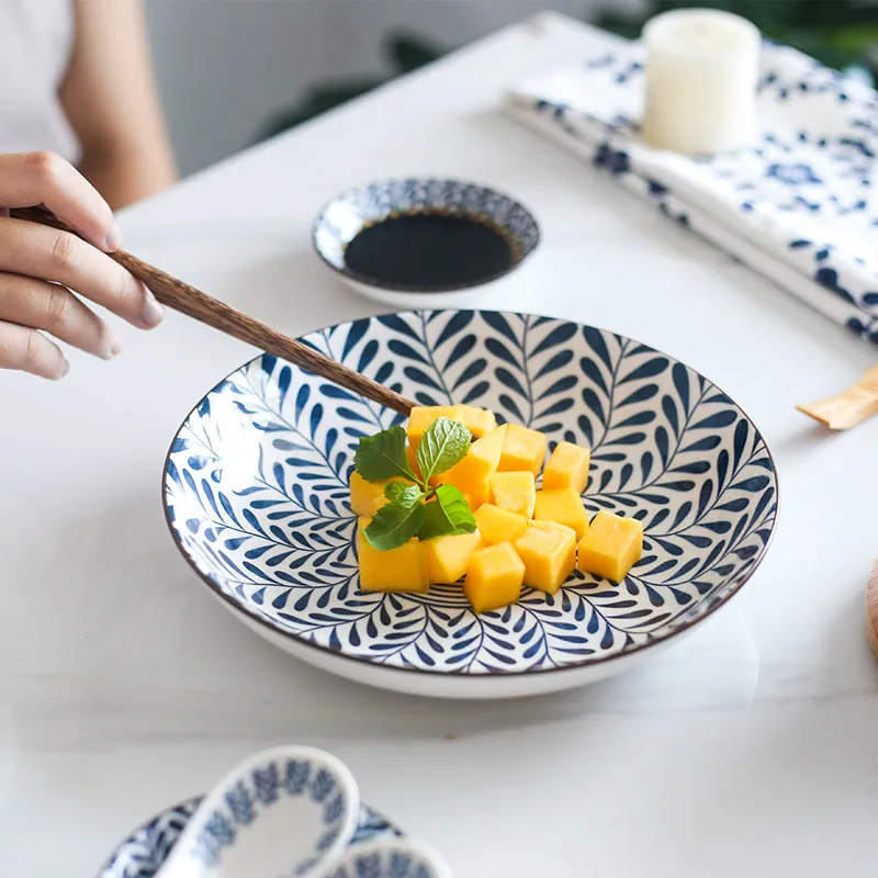 Vaisselle japonaise en grès Lune : bols, assiettes, bol à nouilles, vue 4