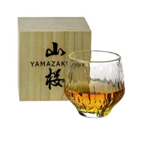 Verre à whisky martelé Délicatesse