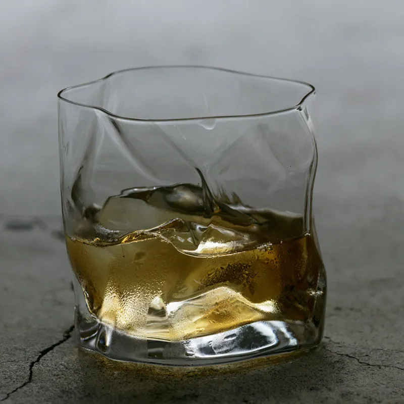 Verre à whisky japonais au design froissé Grâce